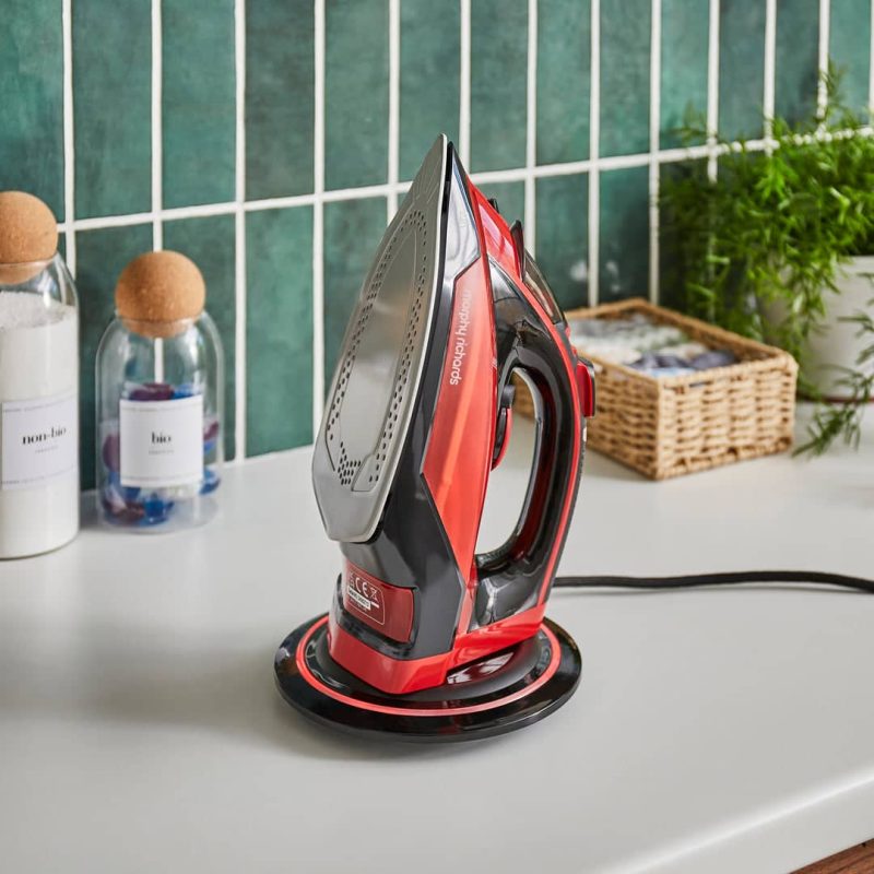 Morphy Richards EasyCHARGE Cordless Steam Iron - Image 2